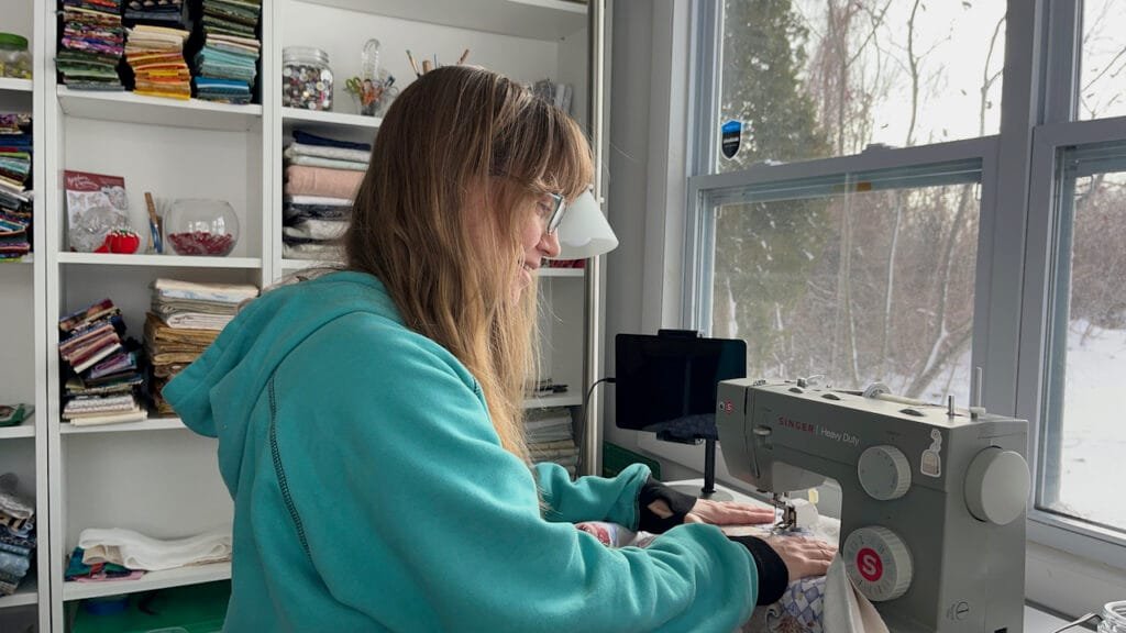 Sewing using the spoon theory